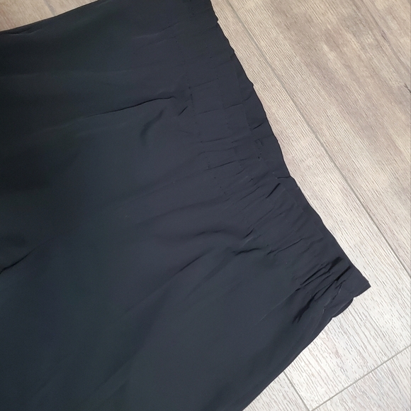 Pant - Picture 2 of 3